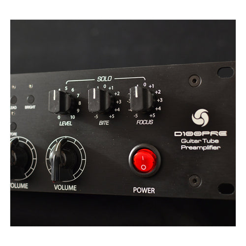 RedSeven D100 Pre - Valve Rack Guitar Preamp