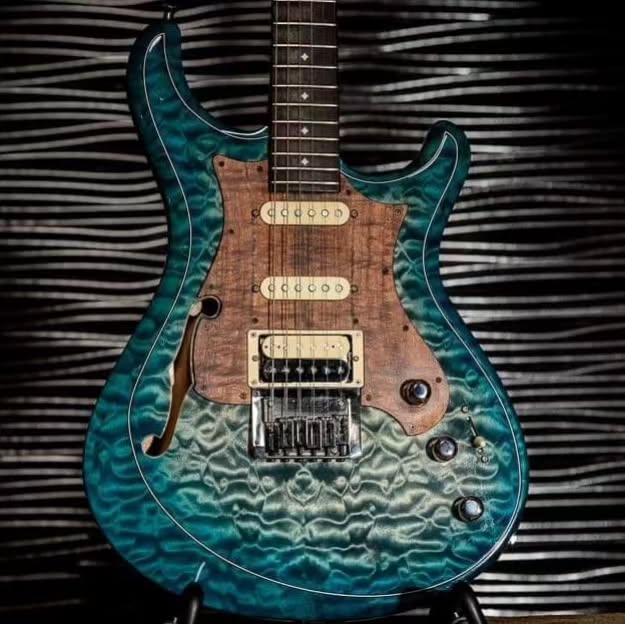 Knaggs Guitars News: 10/08/2023