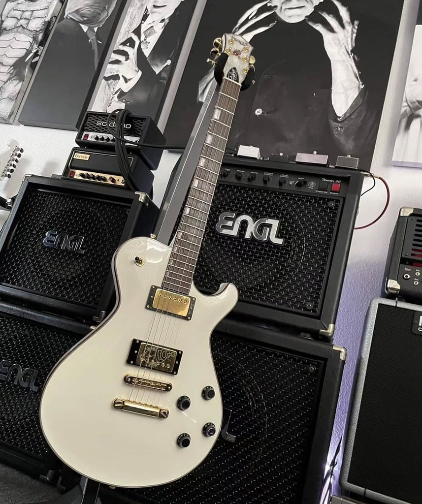 Knaggs Guitars News: 05/09/2023