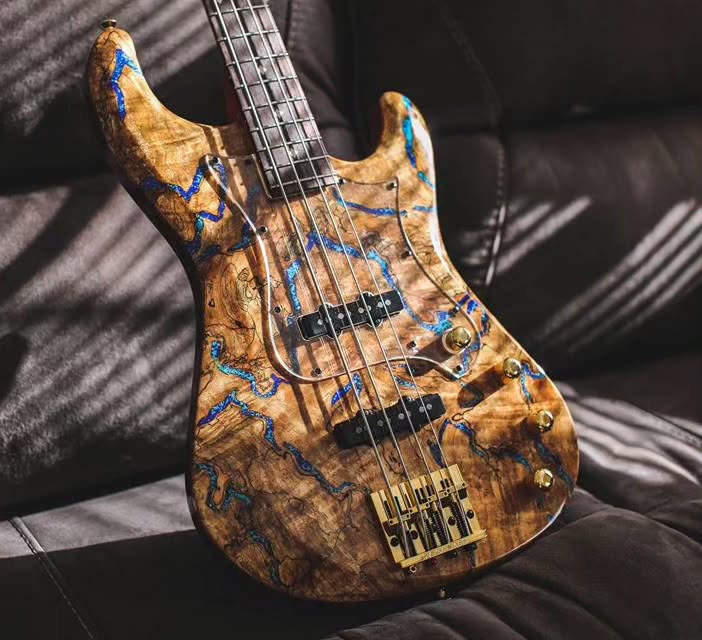 Knaggs Guitars News: 22/09/2023