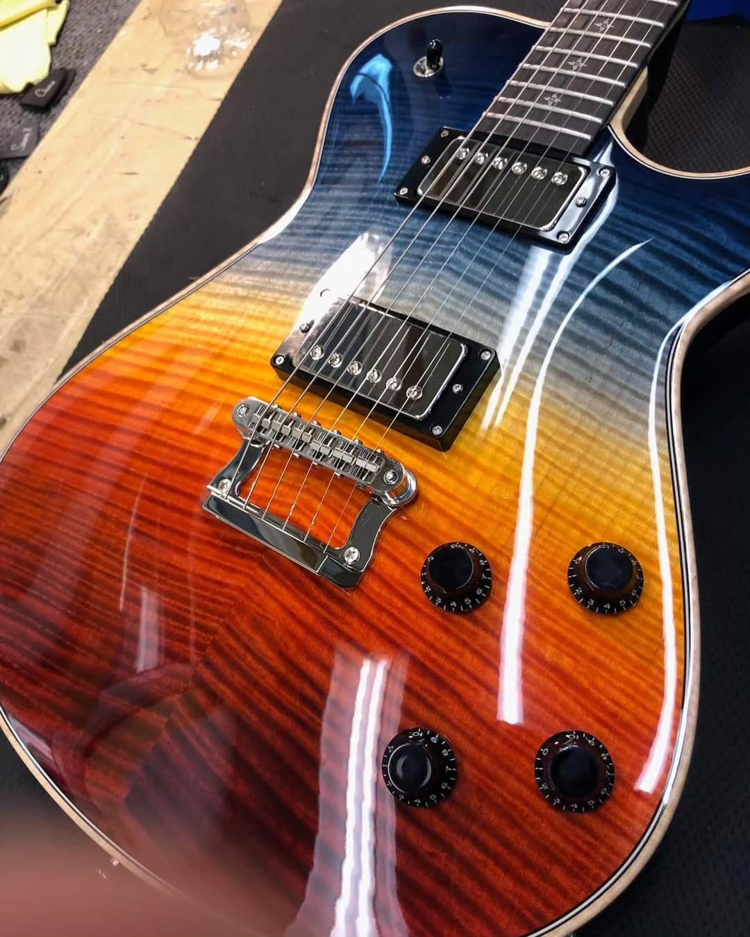 Knaggs Guitars News: 08/12/2023
