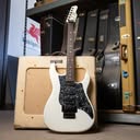James Tyler JTG MK1 FR — White Pearl Metallic Boutique Guitar for Synth-Heavy, Studio-Ready Tones
