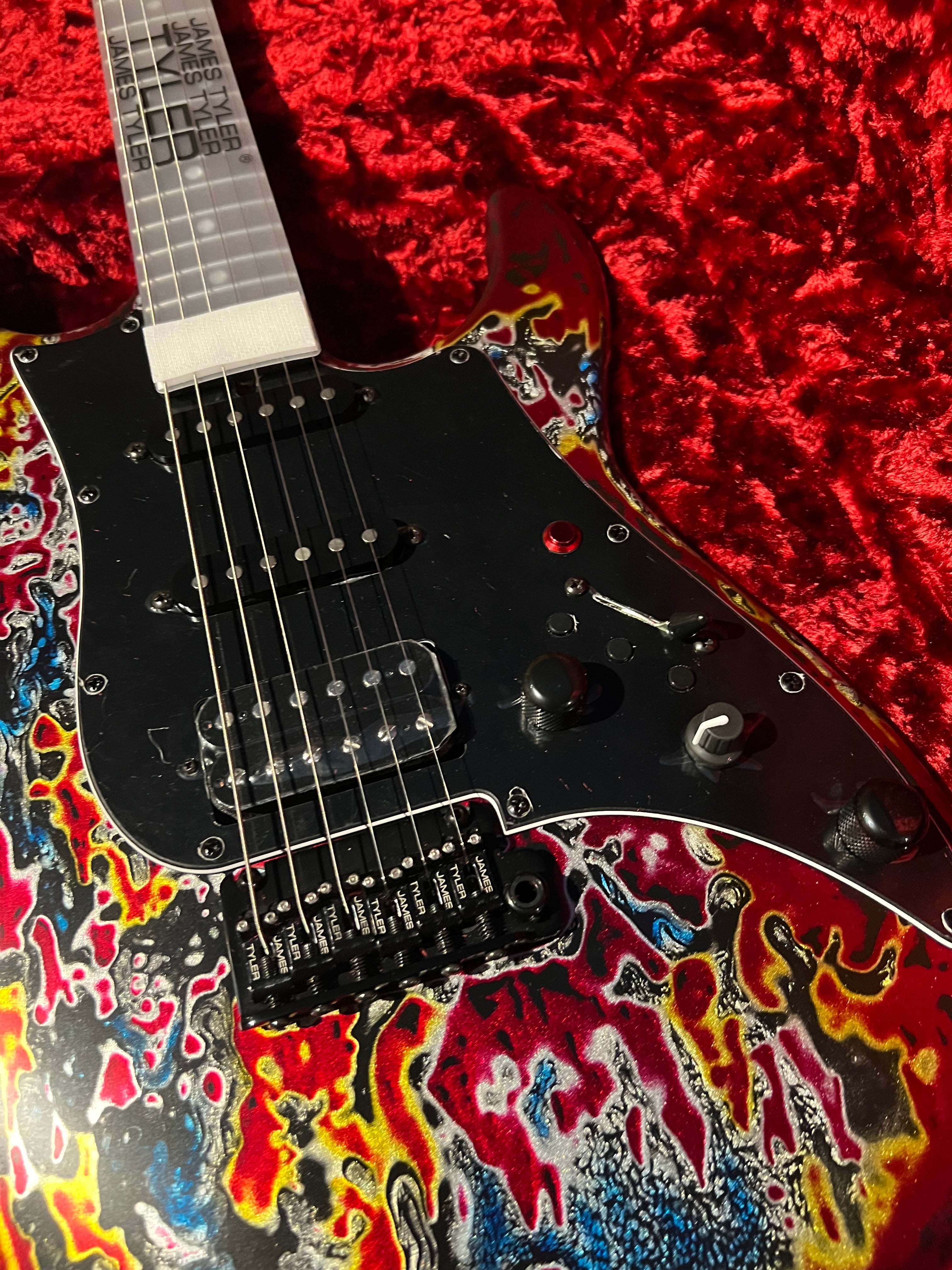 James Tyler Studio Elite HDX — The Boutique Guitar That Cuts Through Synth-Heavy 80s Pop, Rock & Worship Mixes