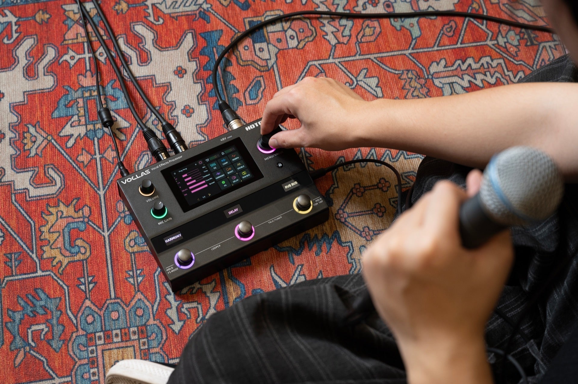 Introducing Hotone VOCLAS: A new vocal processor for the stage