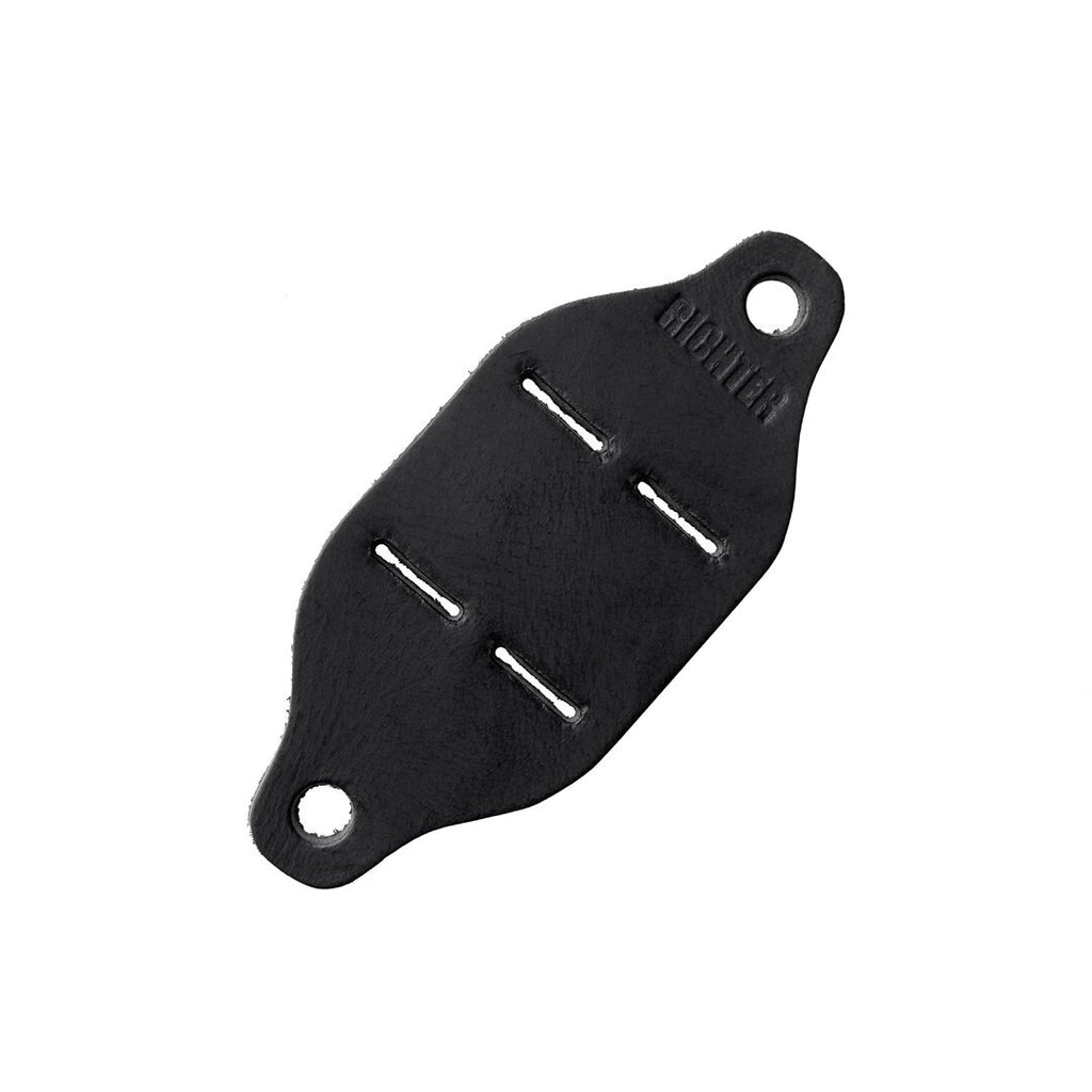 Richter Straps - Base Plate Transmitter Pocket, diagonally