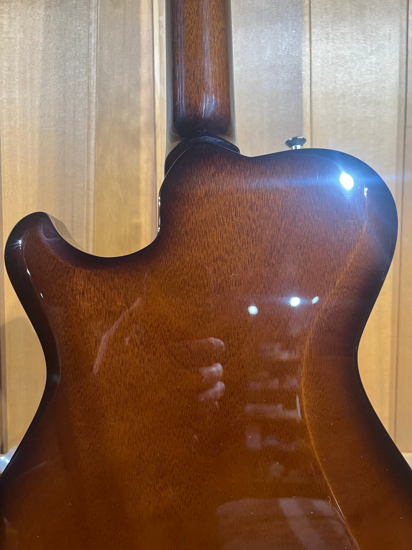 Knaggs Guitars - Chena #443 in Sunflower / Onyx Bind