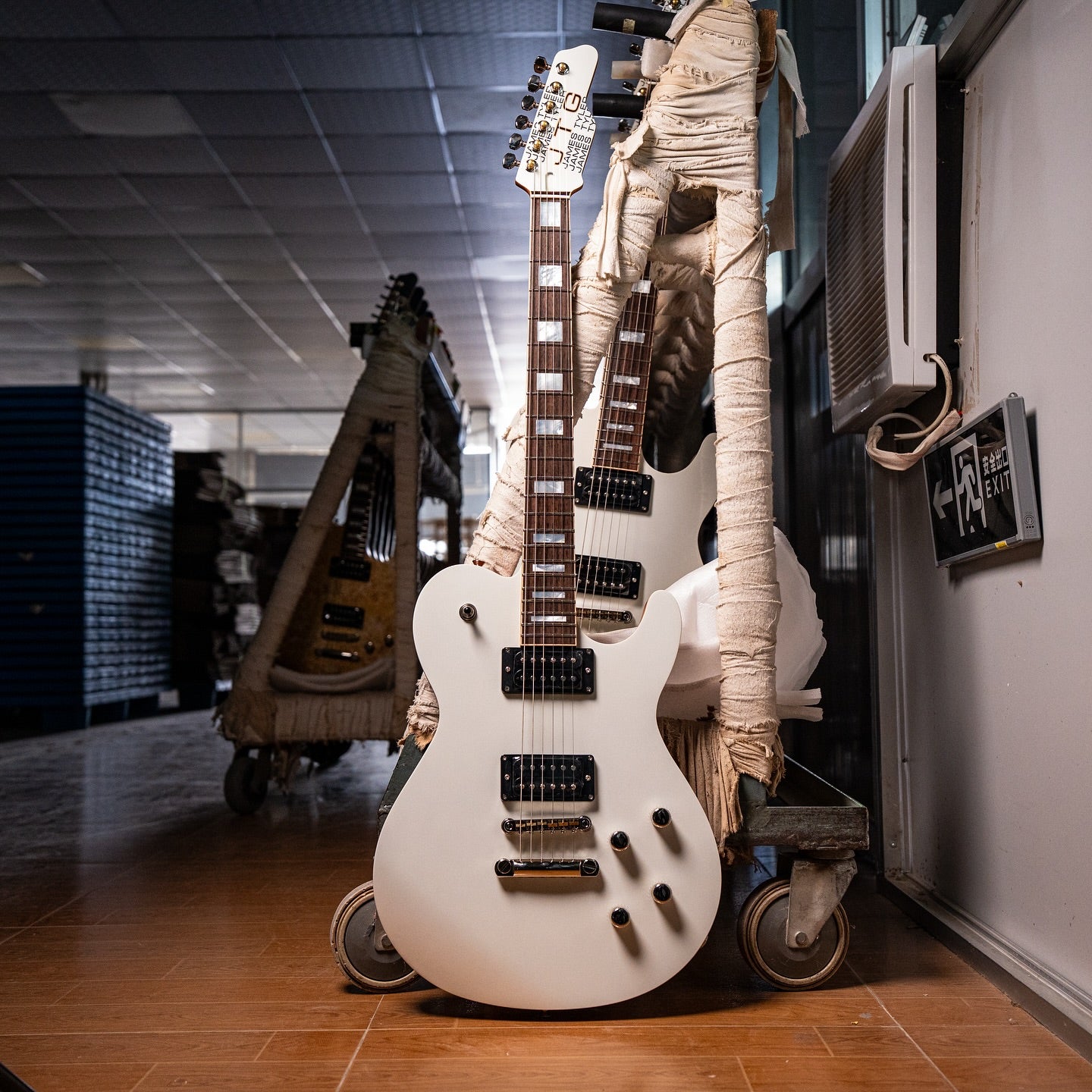 James Tyler JTG-M1 White Pearl