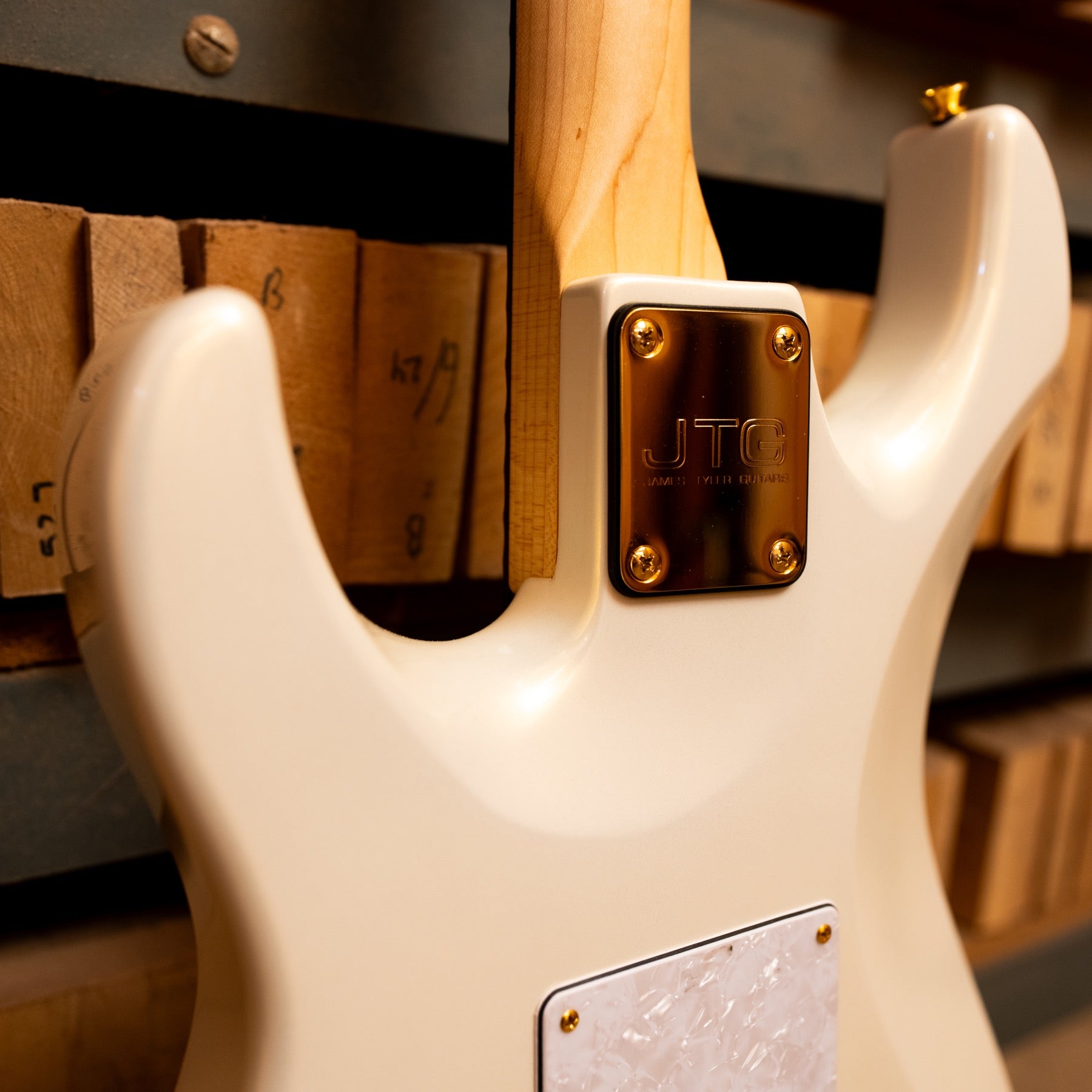 James Tyler JTG-MK1 -  White Pearl Metallic