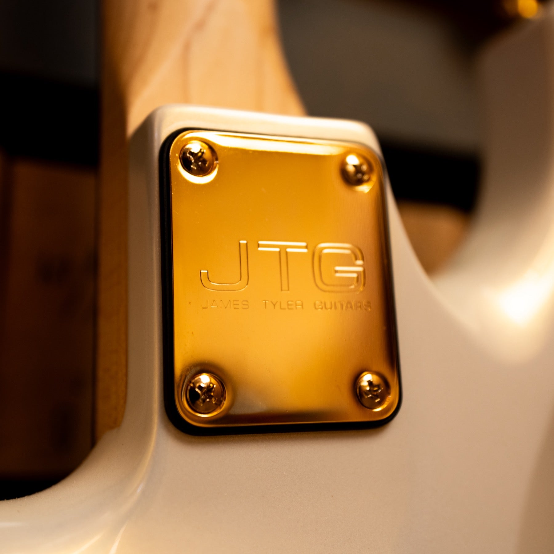 James Tyler JTG-MK1 -  White Pearl Metallic