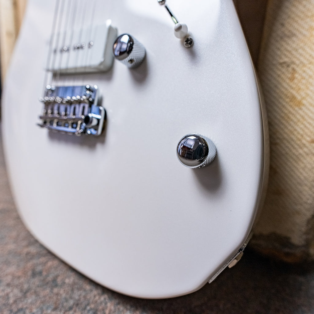 James Tyler USA Tylerbastar in White Pearl with P90's
