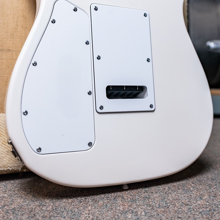 James Tyler USA Tylerbastar in White Pearl with P90's