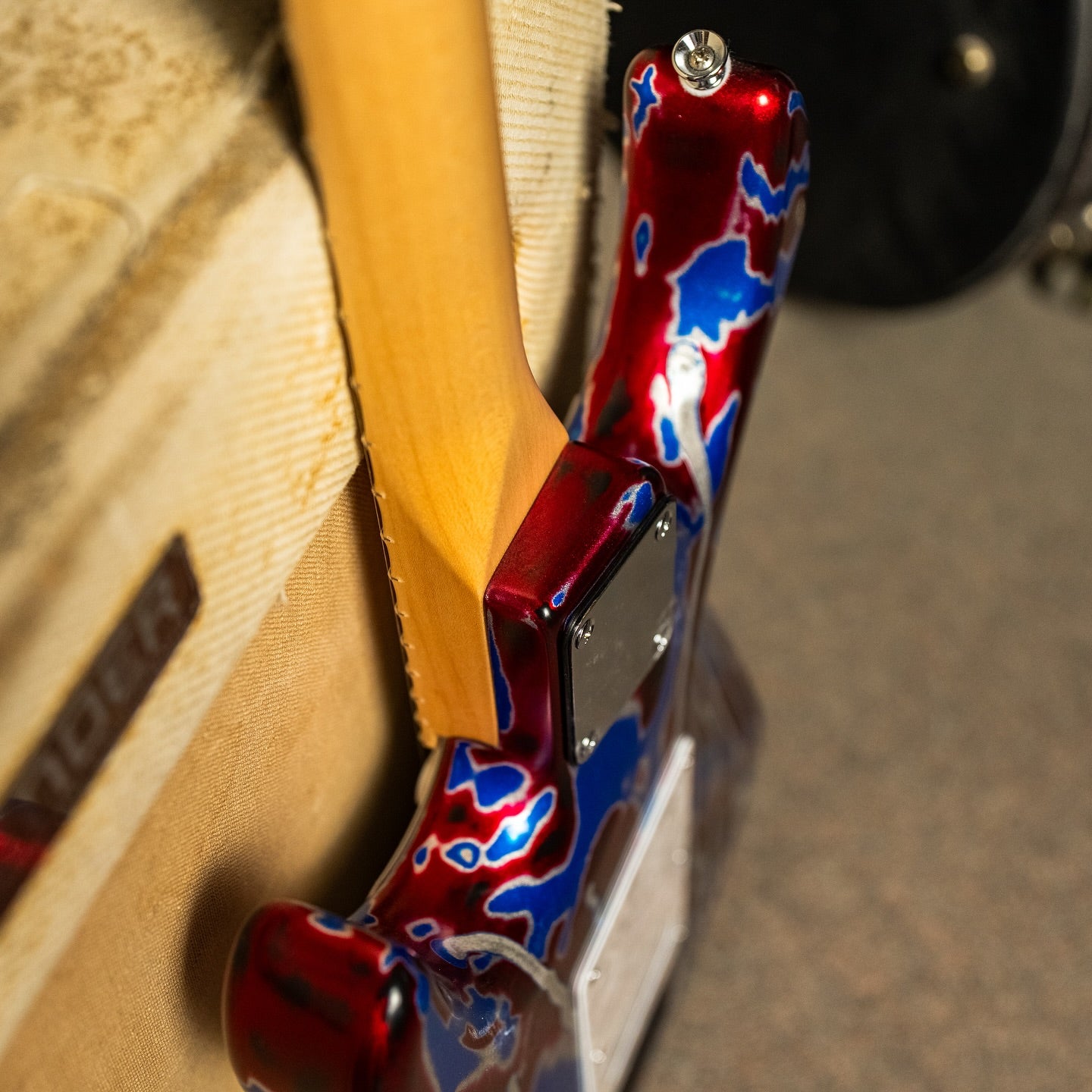 James Tyler USA LA Studio Classic – Vintage Psychedelic Vomit (Studio Elite Headstock)