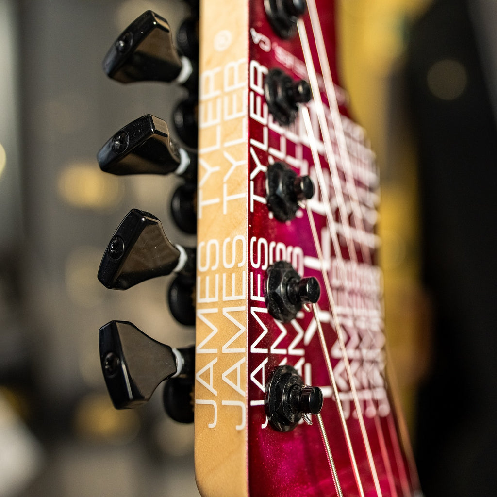 James Tyler USA Studio Elite HD – Reverse Jimburst over Cherry Red Shmear