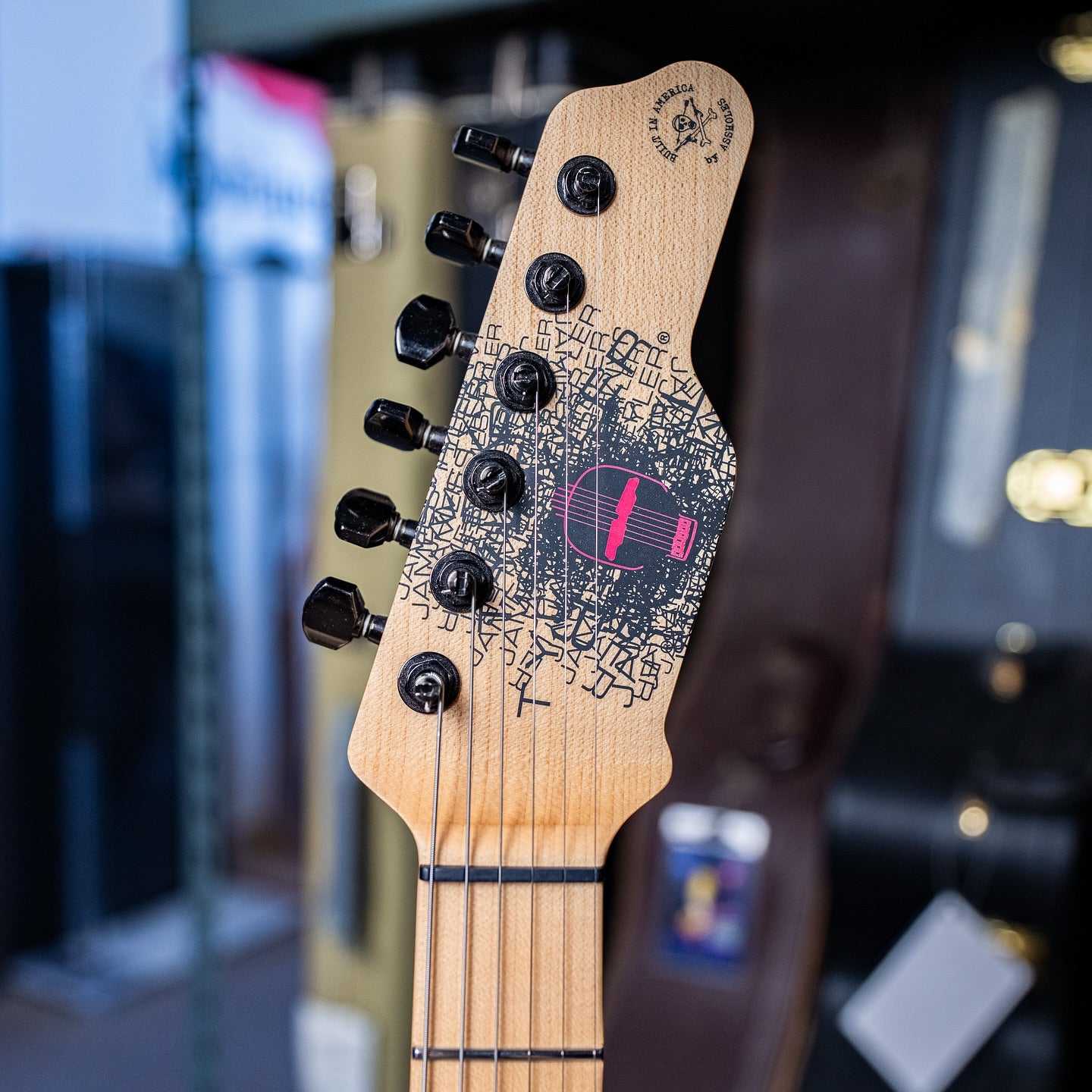 James Tyler USA Studio Elite HD – Natural 5A Quilt Maple with Bare Arm Contour in Vintage Psychedelic Vomit