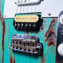 Load image into Gallery viewer, James Tyler USA Tylerbastar in Barn Find finish  Birdseye Maple neck, and Tummy &amp; arm contours