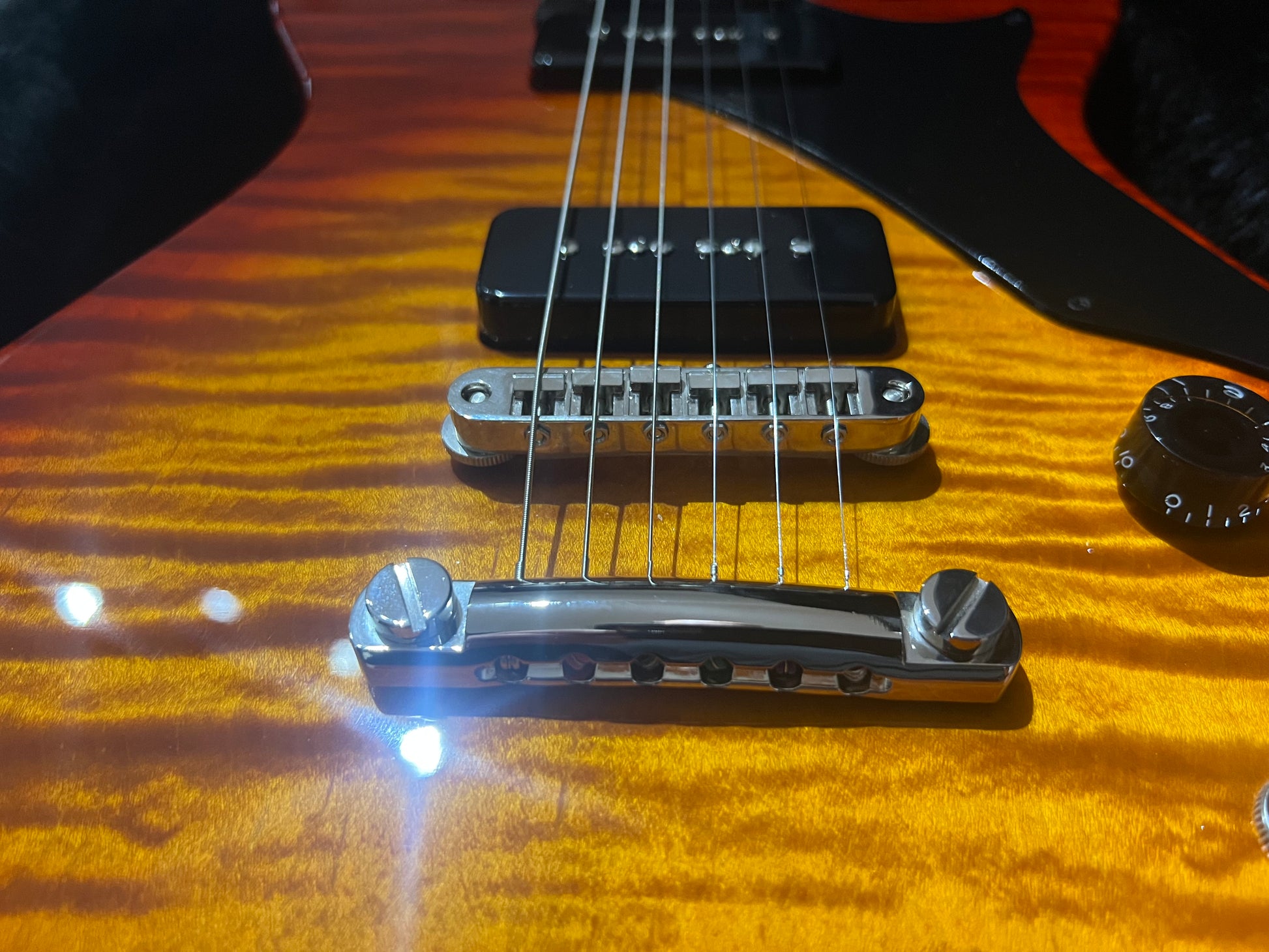 Knaggs Guitars - Keya “J” MT # 353, Cherry Burst