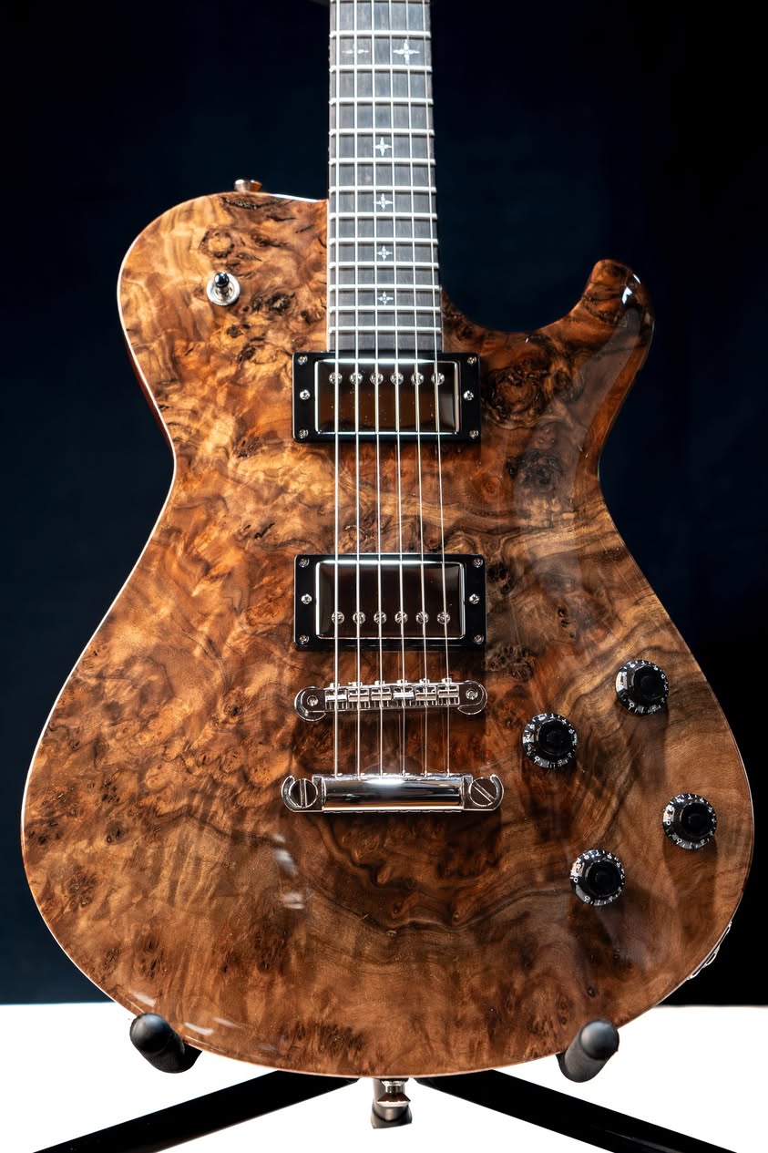 One-of-one Knaggs Creation Series guitar — image 7