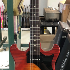 Knaggs Guitars - Keya “J” MT # 353, Cherry Burst