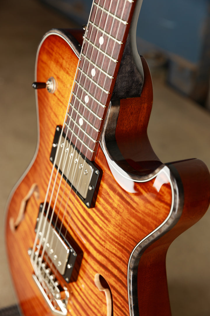 Knaggs USA Chena Ages Scotch T1 Top and T1 Neck Maple with Severn Headstock