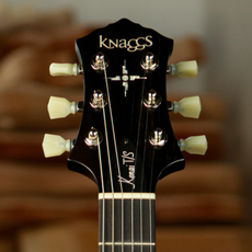 Knaggs USA Eric Steckel Keni T/S in CharcoalBurst T1 Top