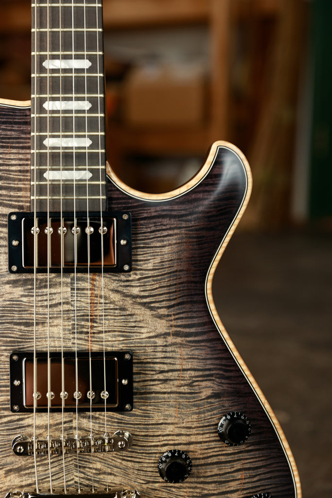 Knaggs USA Eric Steckel Keni T/S in CharcoalBurst T1 Top