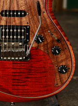 Load image into Gallery viewer, Knaggs USA Severn Aged Scotch 2 Tone T2 Top Diamond Inlay