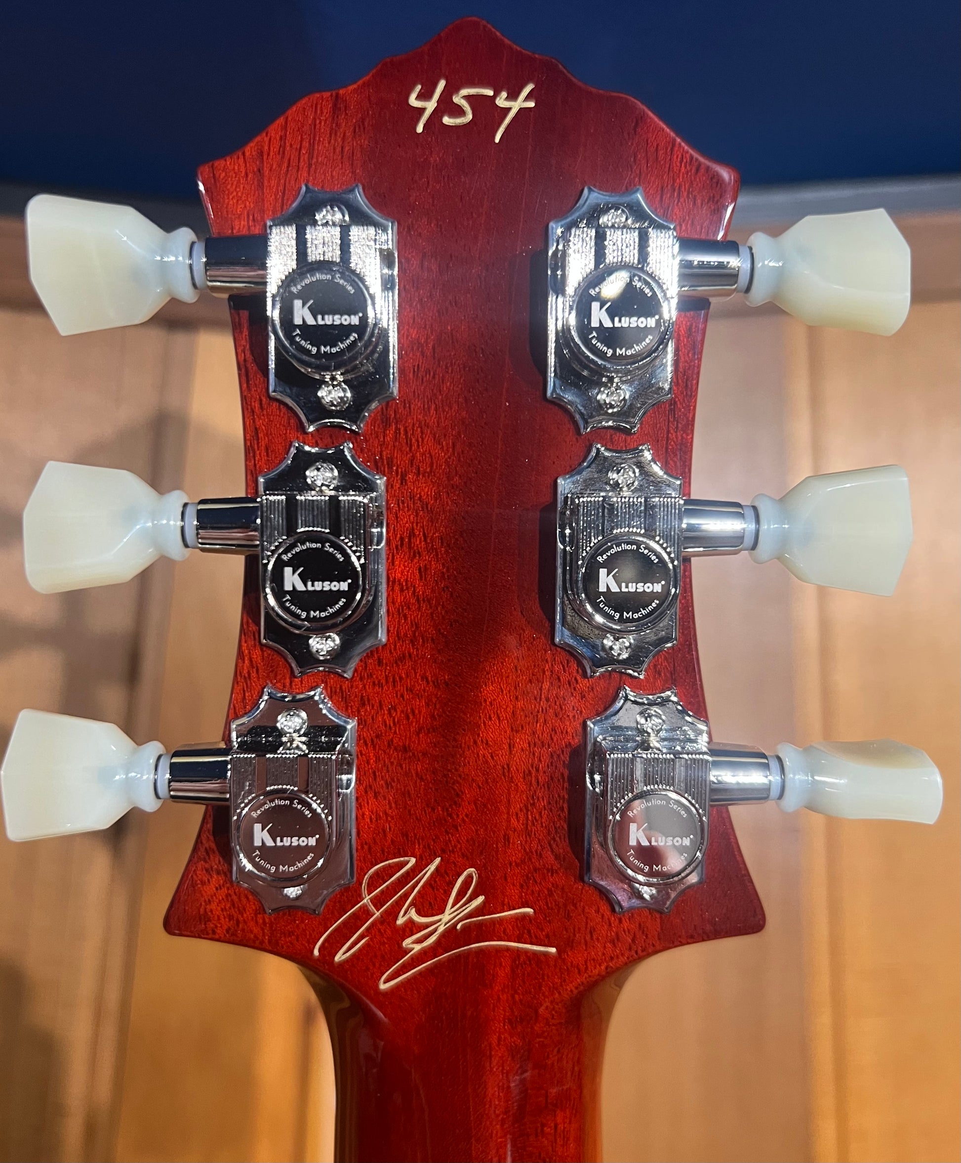 Knaggs Guitars - Chena, 454, Dark Cherry Burst