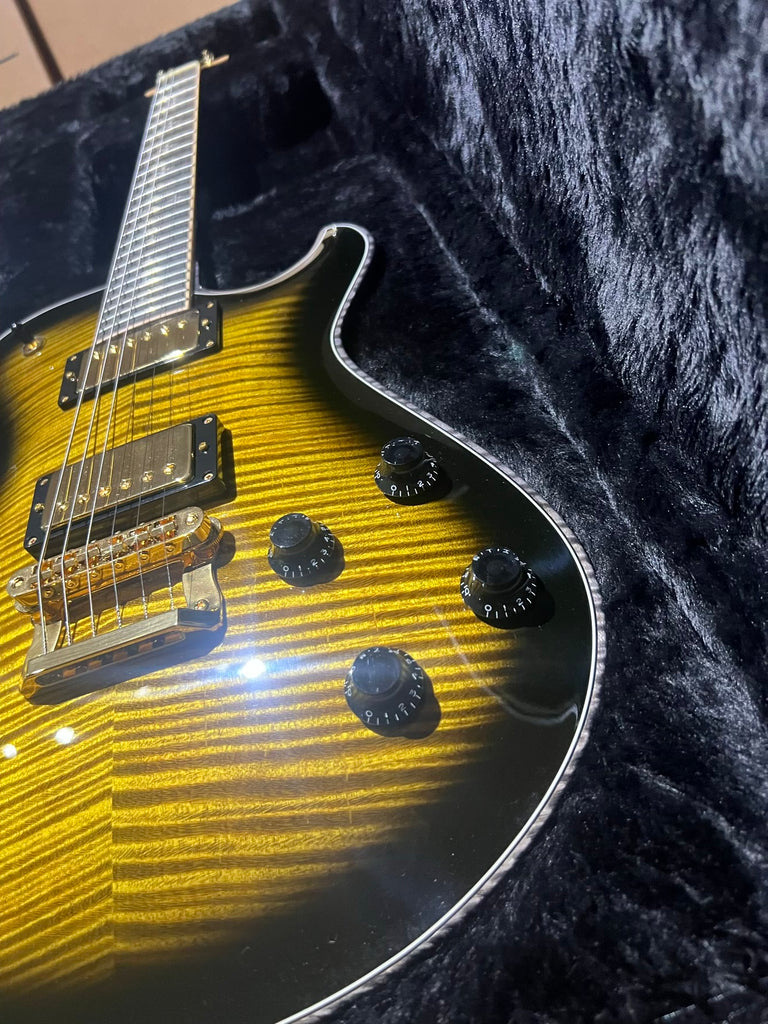 Knaggs Guitars USA  - Kenai, # 2200, Sunflower Black Burst