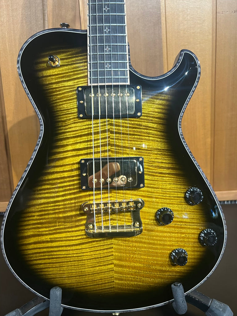 Knaggs Guitars USA  - Kenai, # 2200, Sunflower Black Burst