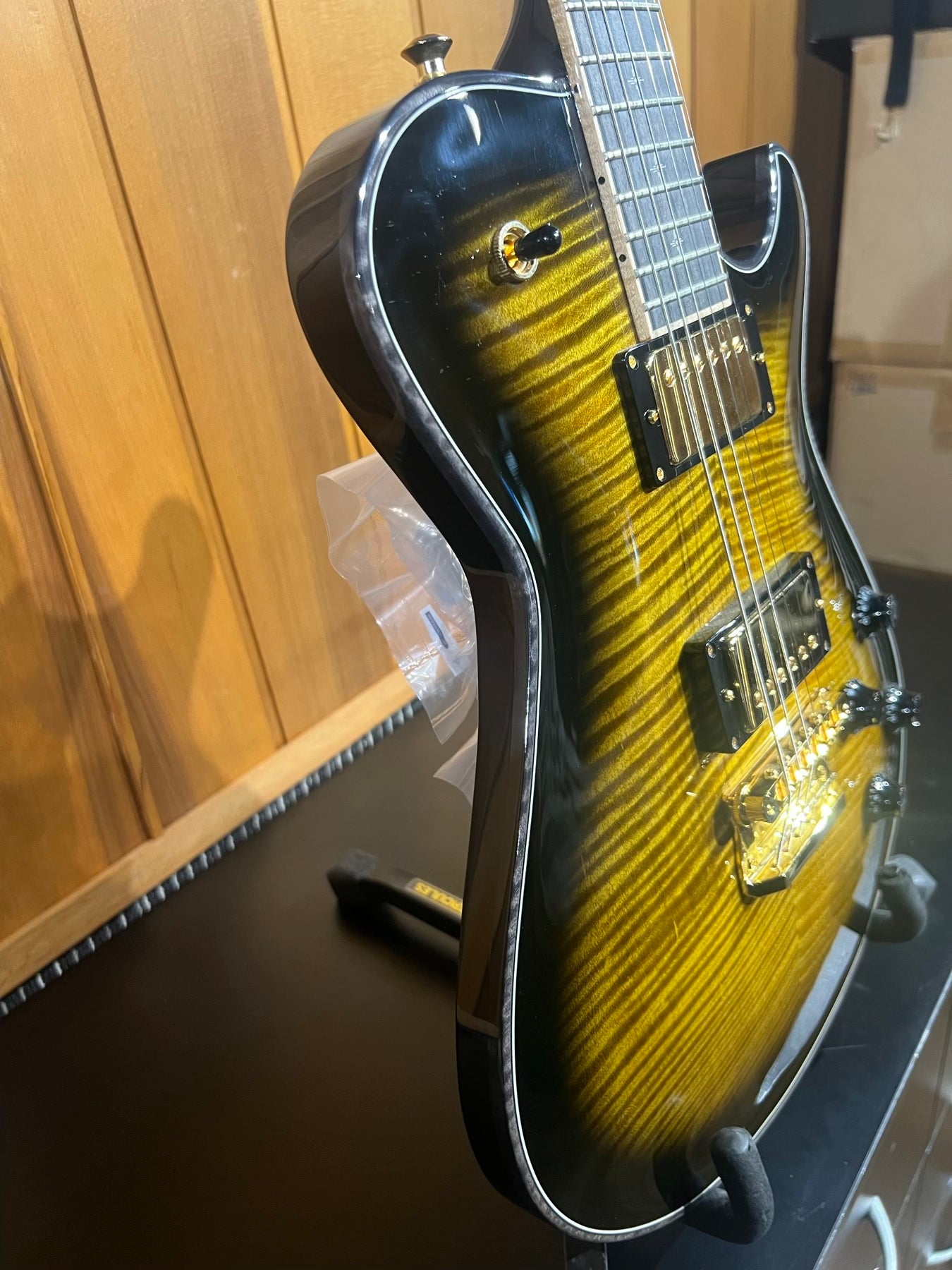 Knaggs Guitars - Kenai, # 2200, Sunflower Black Burst