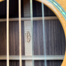 Martin OMC16RE-Aura  (Second Hand)