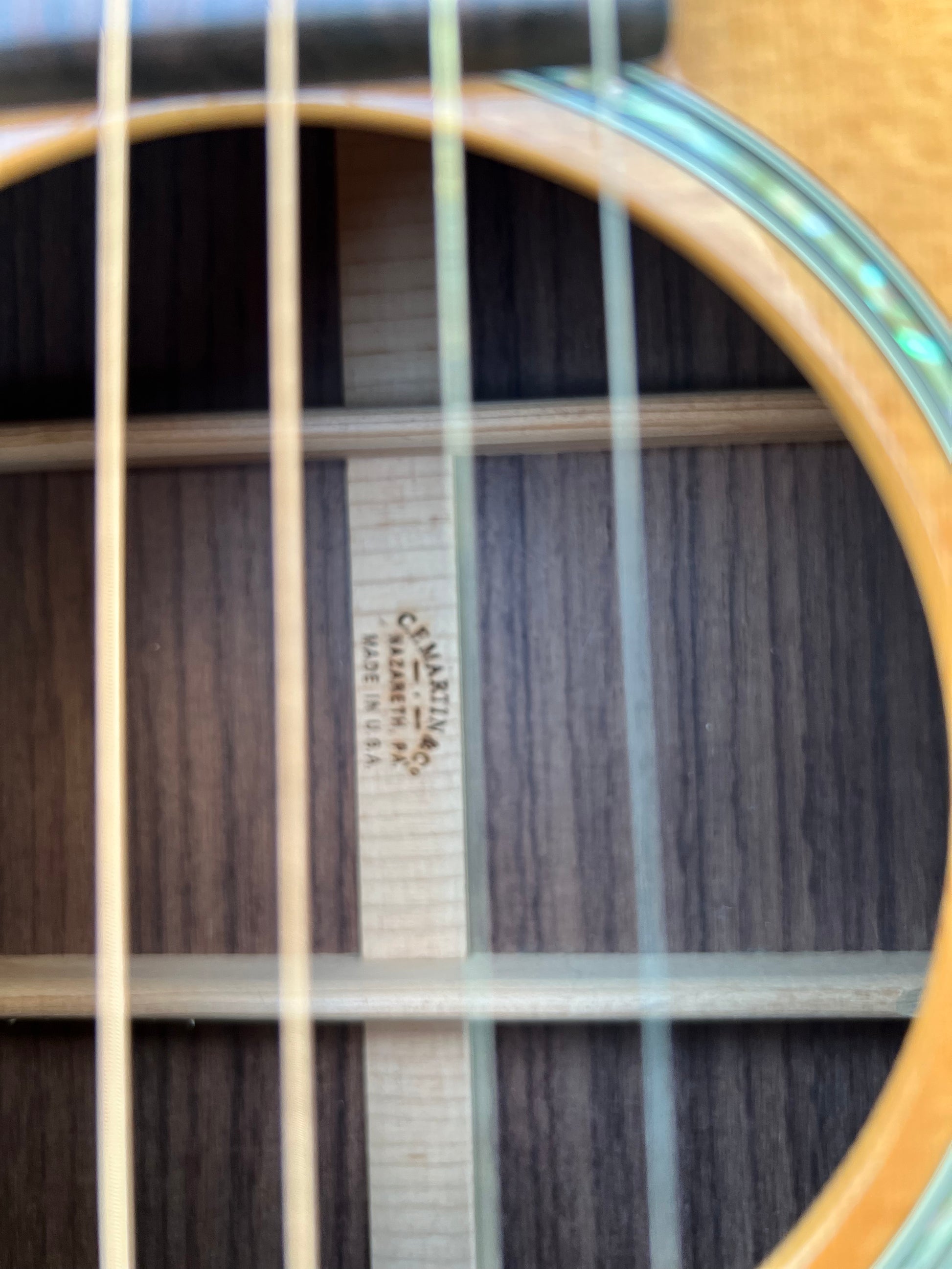 Martin OMC16RE-Aura  (Second Hand)