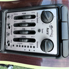Martin OMC16RE-Aura  (Second Hand)