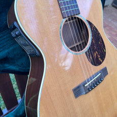 Martin OMC16RE-Aura  (Second Hand)