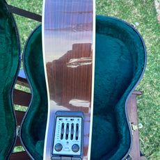 Martin OMC16RE-Aura  (Second Hand)